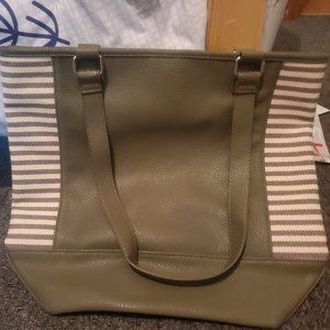 31 Color Block Tote in Oh La La Olive